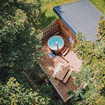 Les cabanes du Val de Loue - CHARNAY